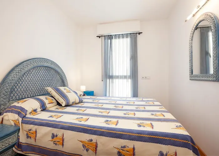 Lets Holidays Excellent Next 6 또사데마르