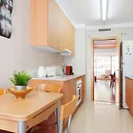Lets Holidays Excellent Next 6 Apartament *