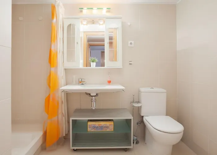 Lets Holidays Excellent Apartment Next Beach 6 Apartman Tossa de Mar