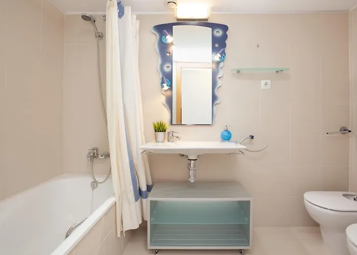 Lets Holidays Excellent Apartment Next Beach 6 Apartman *